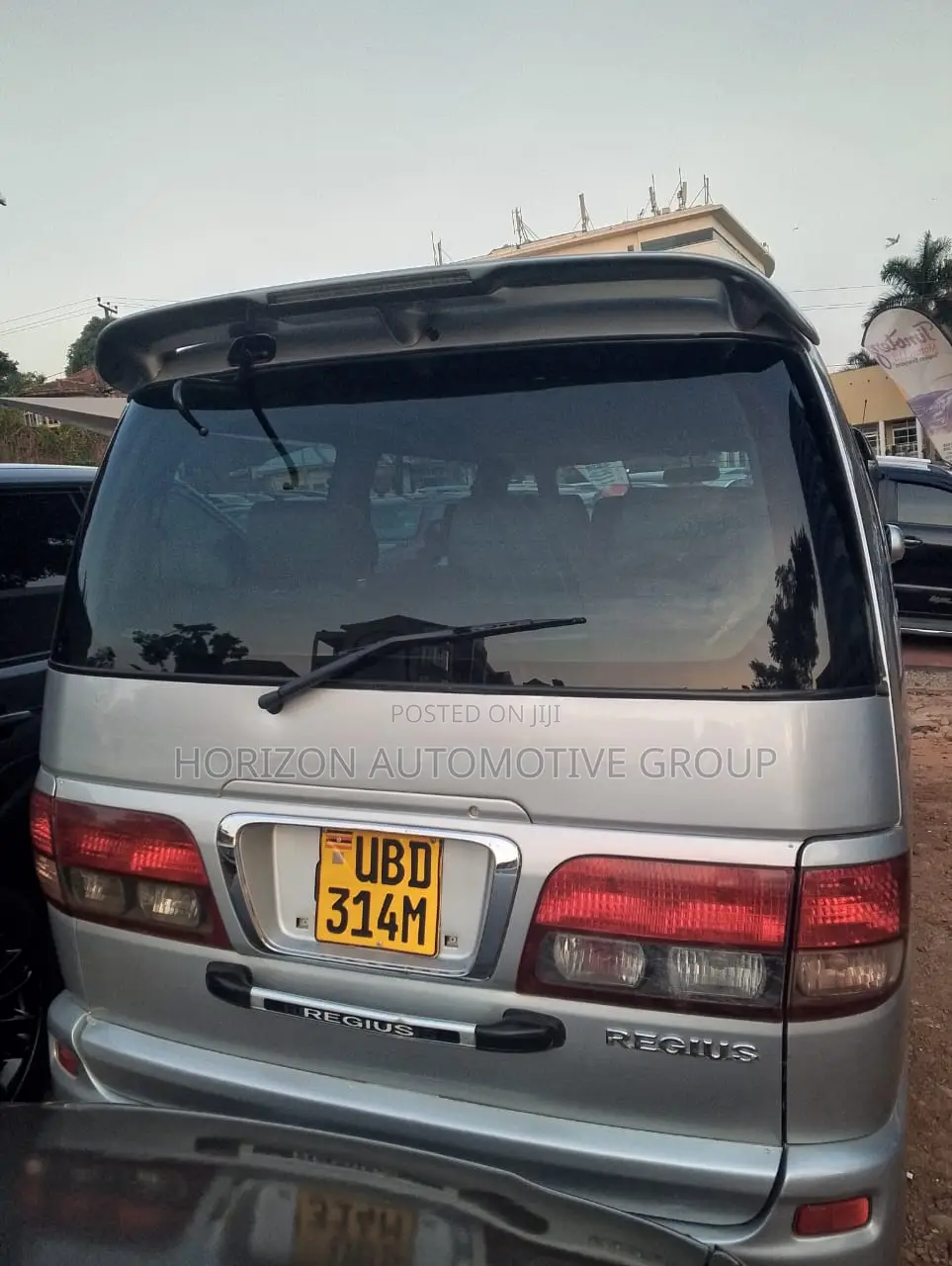 Toyota Regius 2001 Silver