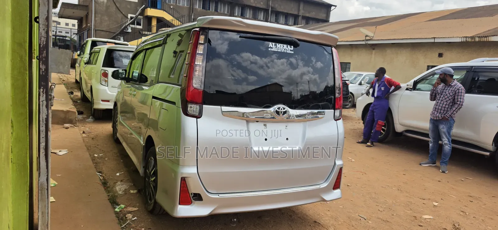 Toyota Noah 2015 Gray