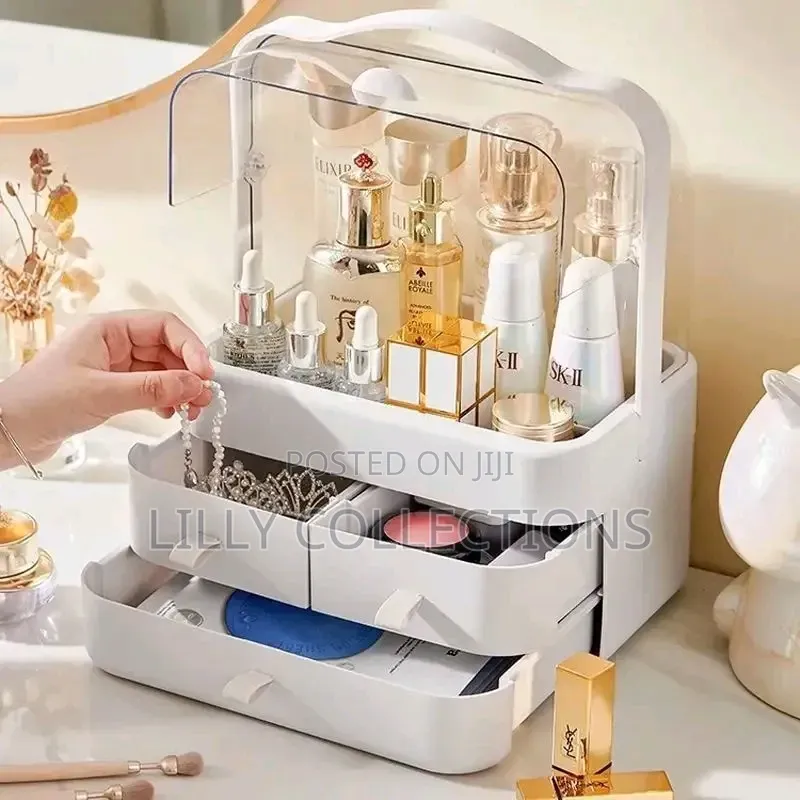 Transparent Makeup Storage
