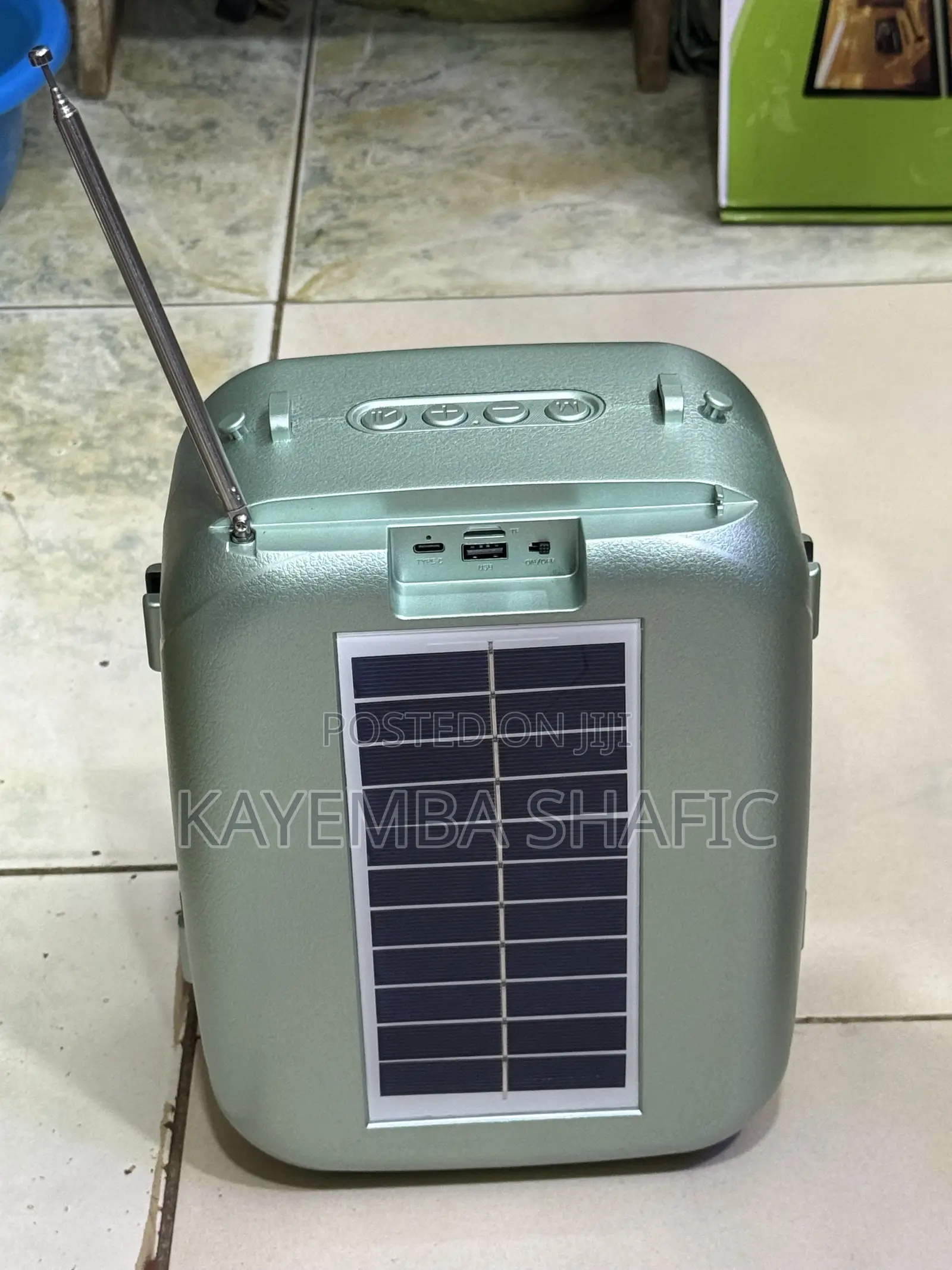 M.C.E McE-338 Solar Wireless Portable Bluetooth Speaker