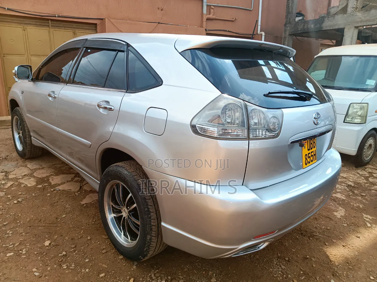 Toyota Harrier 2010 Silver