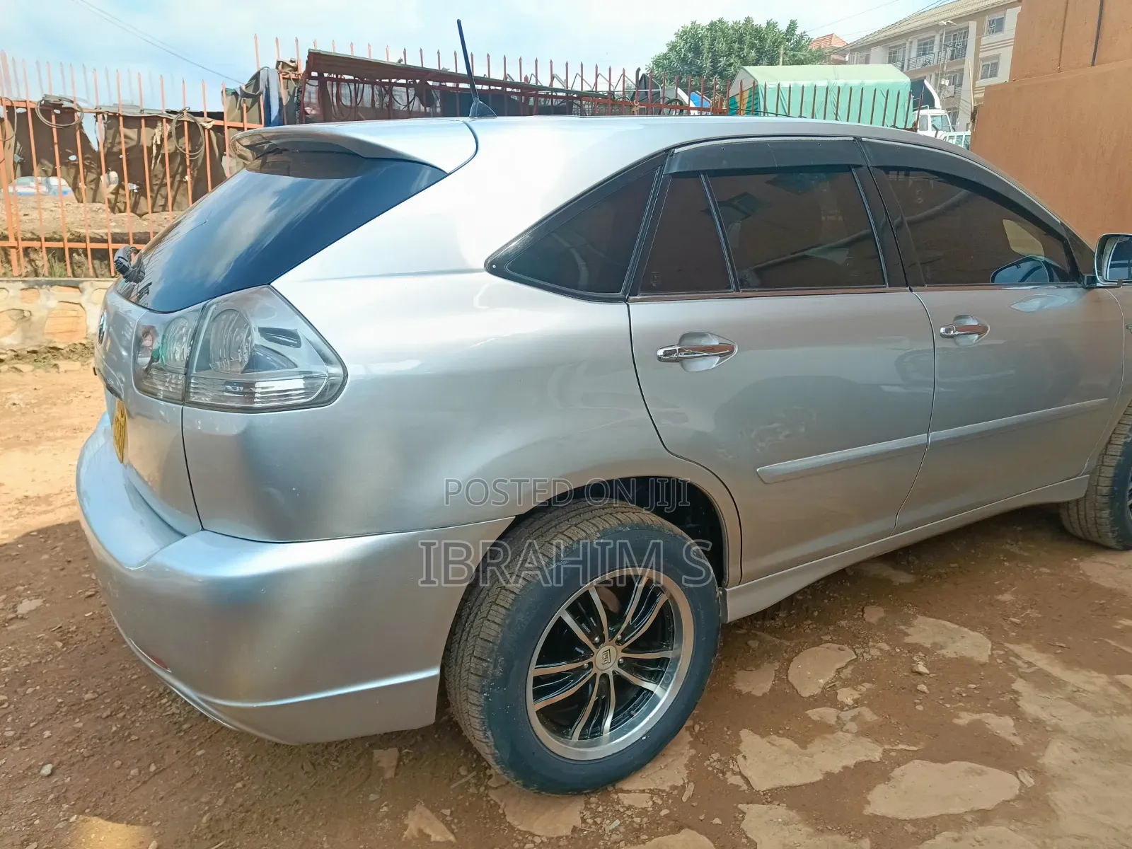 Toyota Harrier 2010 Silver