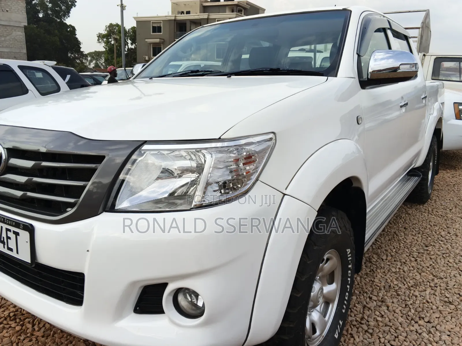 Toyota Hilux 2014 White