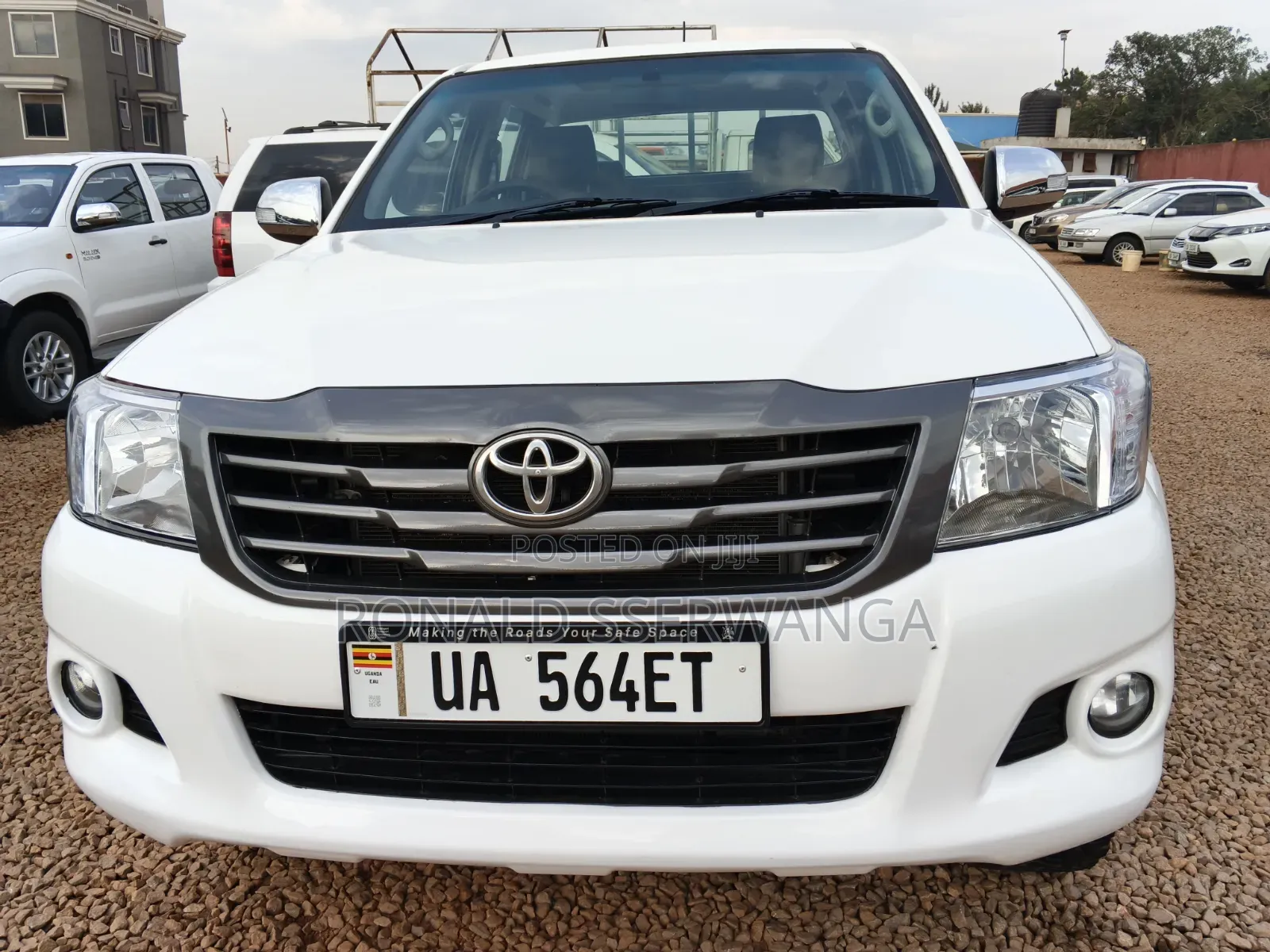 Toyota Hilux 2014 White