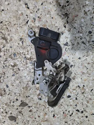 Toyota Rav4 Left Door Actuator Lock