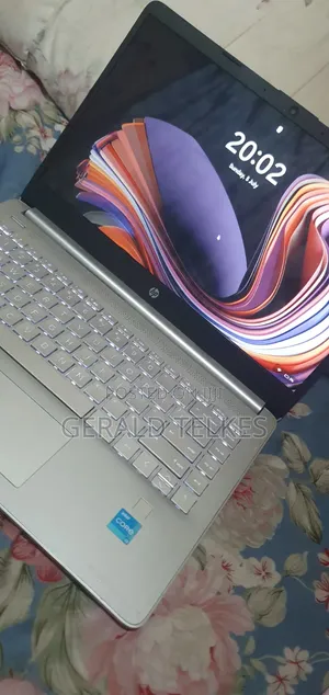Laptop HP 14-dq2031tg 16GB Intel Core i3 SSD 256GB