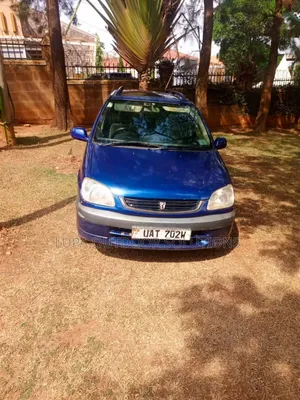 Toyota Raum 1998 Blue