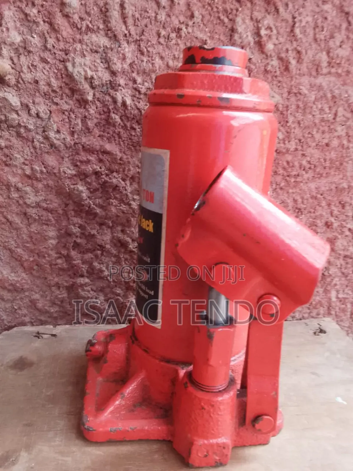 10 Tonne Hydraulic Jack + Wheel Spanner 41