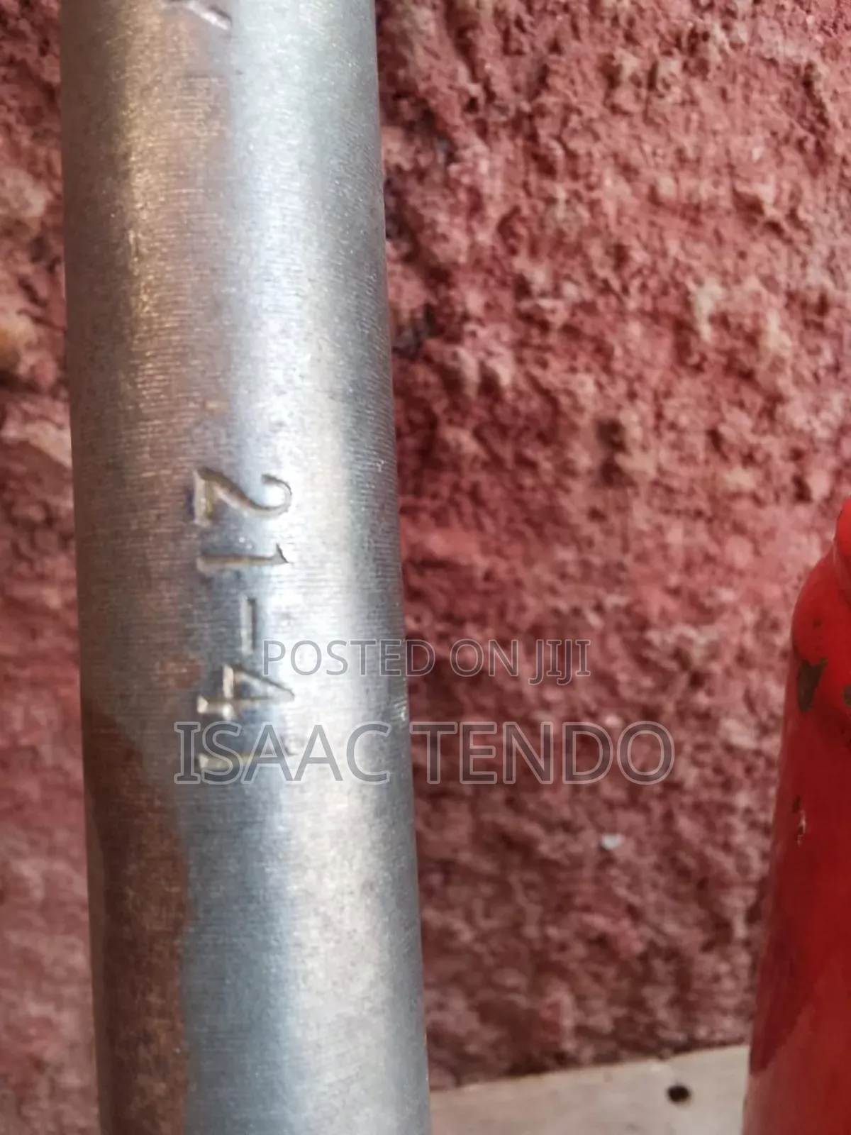10 Tonne Hydraulic Jack + Wheel Spanner 41