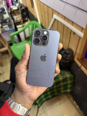 Apple iPhone 16 Pro 128 GB Black