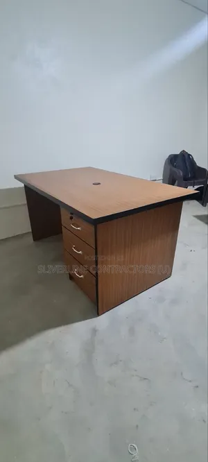 Modern Office Table