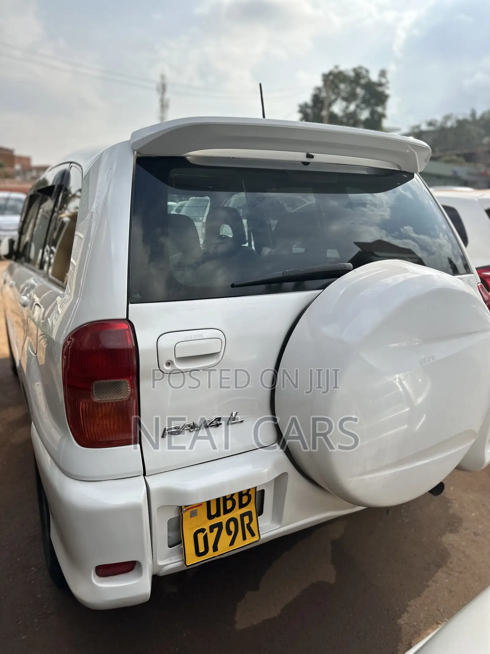 Toyota RAV4 2005 White