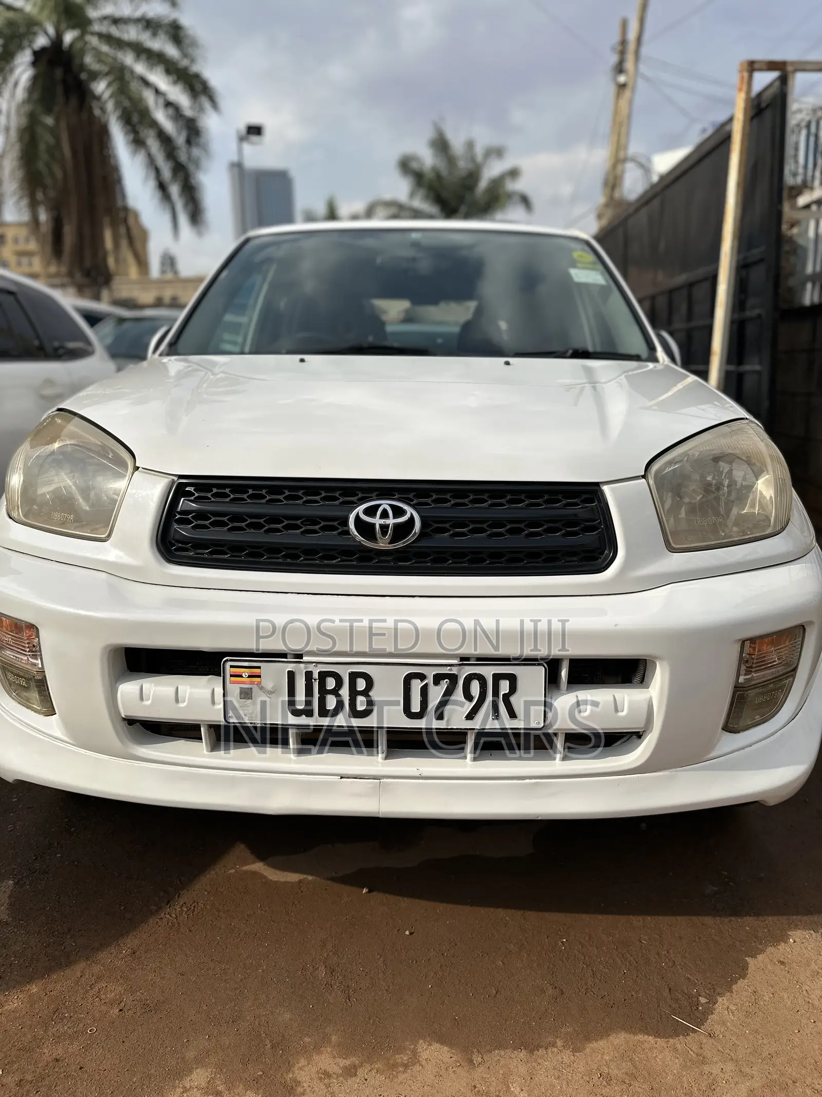 Toyota RAV4 2005 White