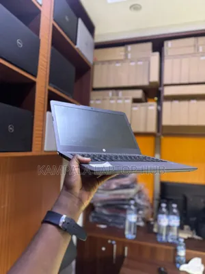 Laptop HP 240 G7 8GB Intel Celeron SSD 128GB