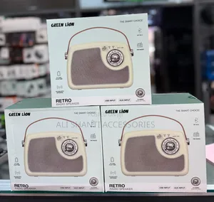 Green Lion Retro Radio Speaker