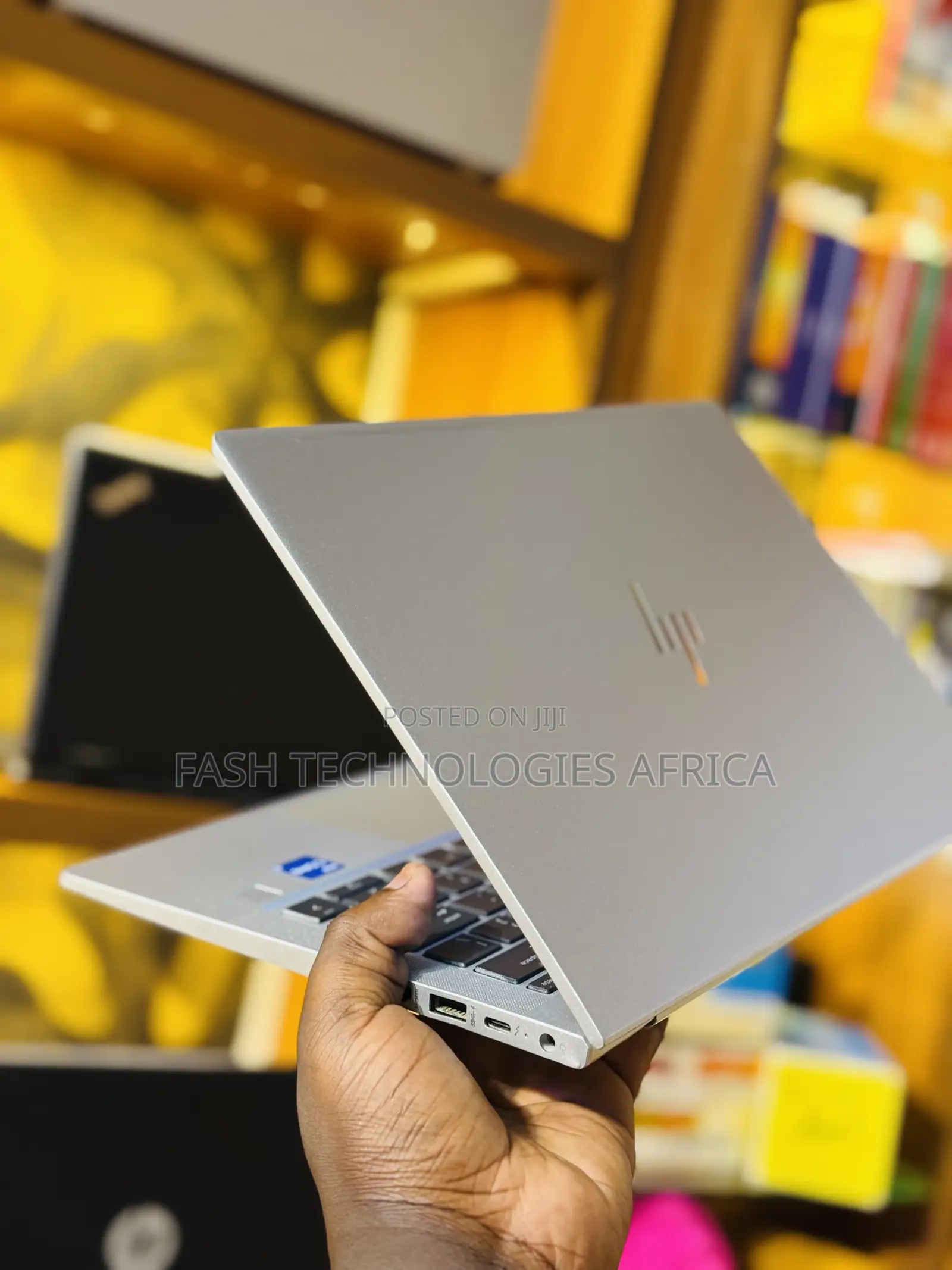 New Laptop HP 630 16GB Intel Core i7 SSD 512GB