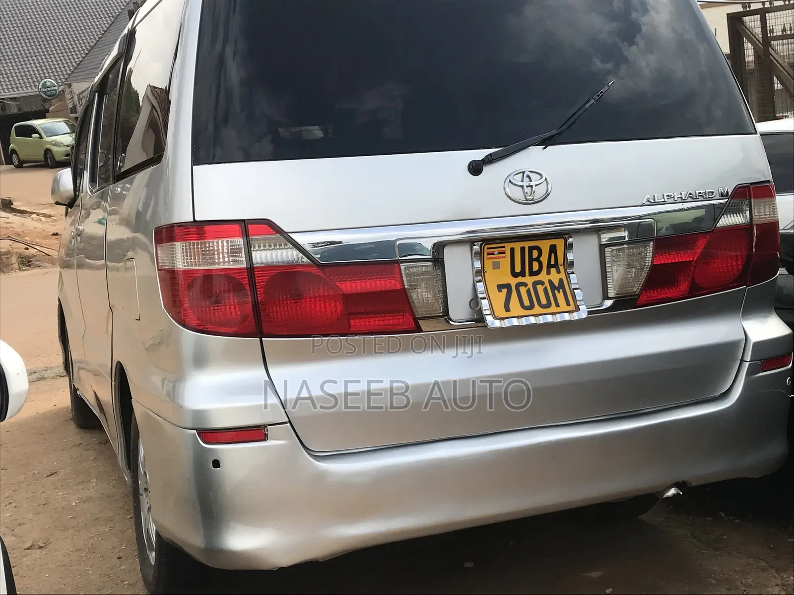 Toyota Alphard 2006 Silver