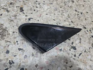 Harrier Hybrid 2013 - 2016 Sidemirror Pillar Garnish/ Coner Cover