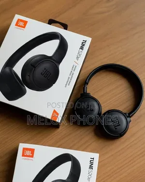 JBL Tune 760nc