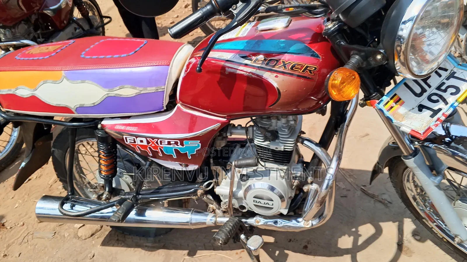 Bajaj Boxer 100 2022 Red