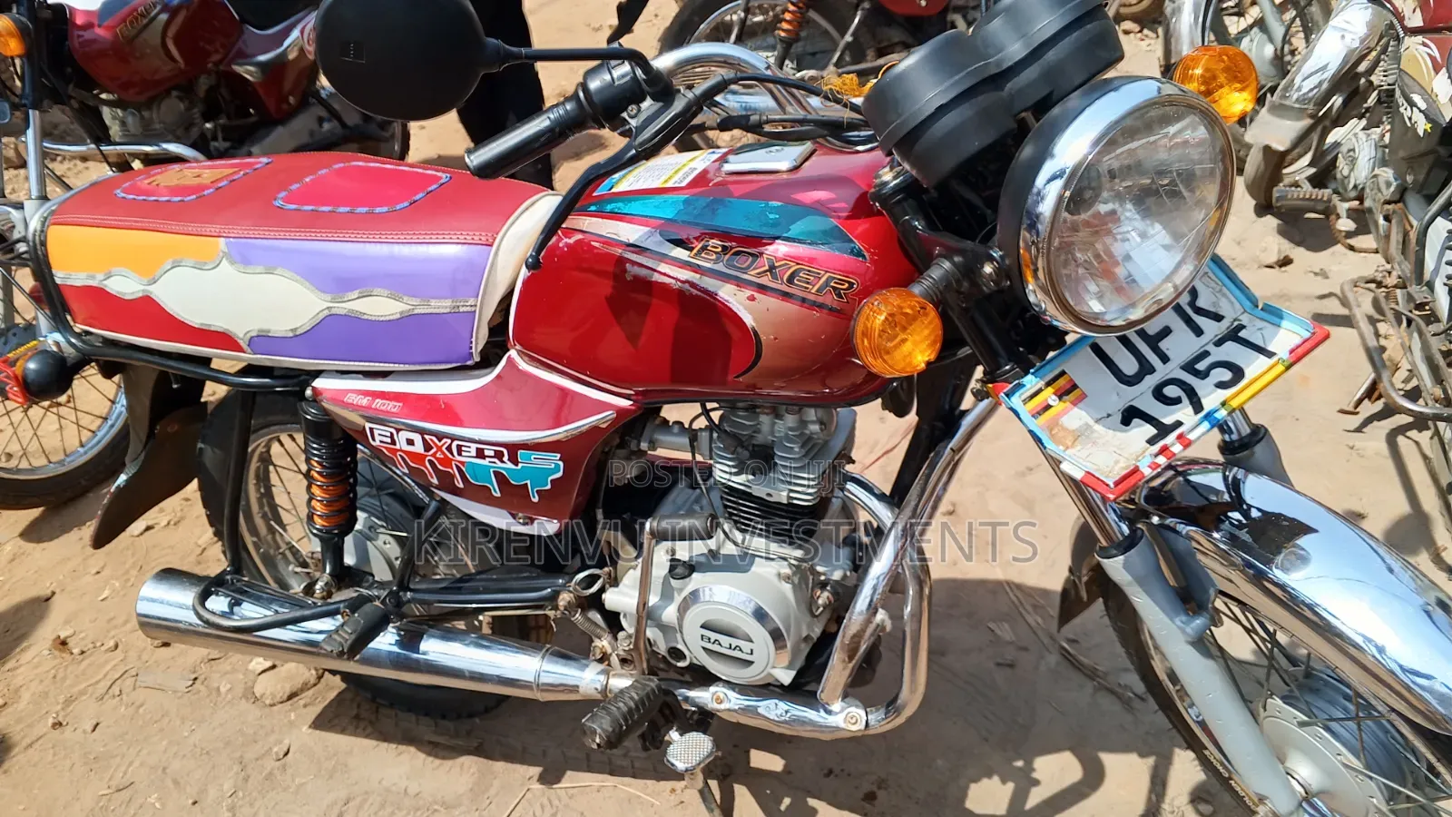 Bajaj Boxer 100 2022 Red