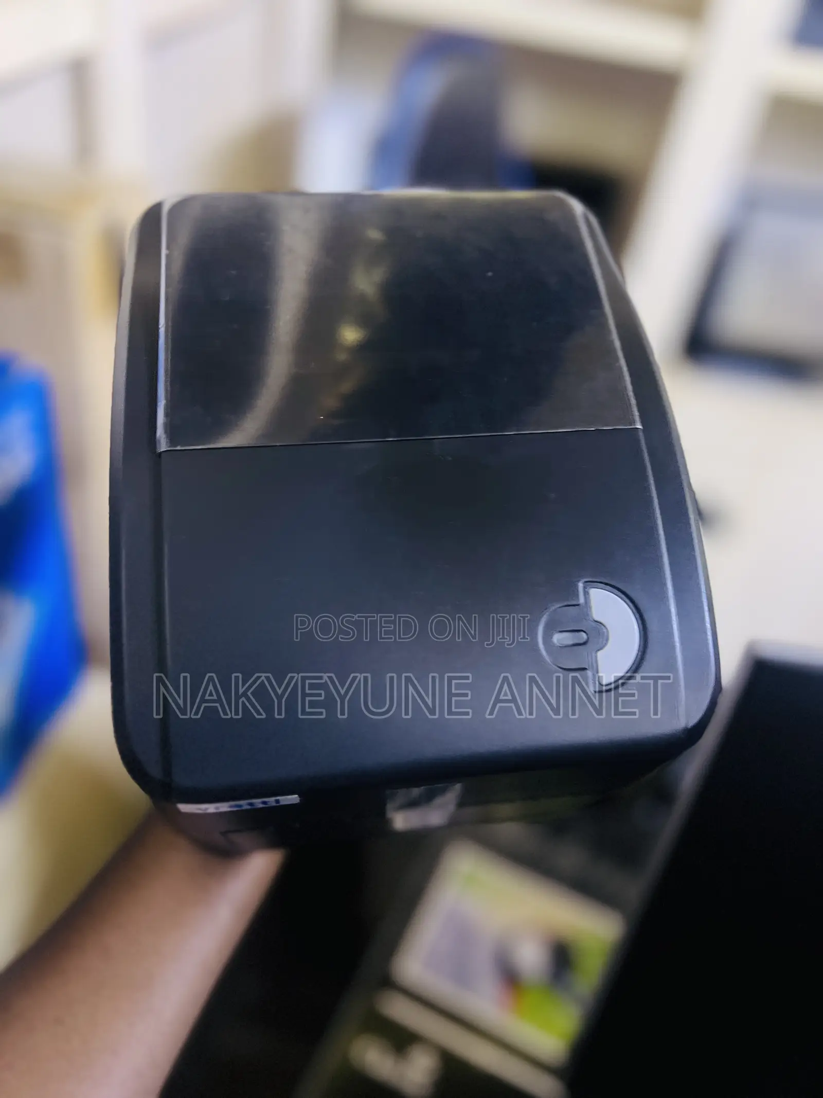 Vretti Thermal Label Printer With Bluetooth