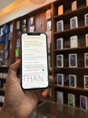 Apple iPhone 12 64 GB Green