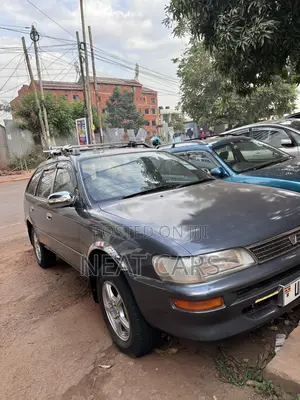 Toyota Corolla 2005 Green
