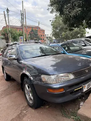 Toyota Corolla 2005 Green
