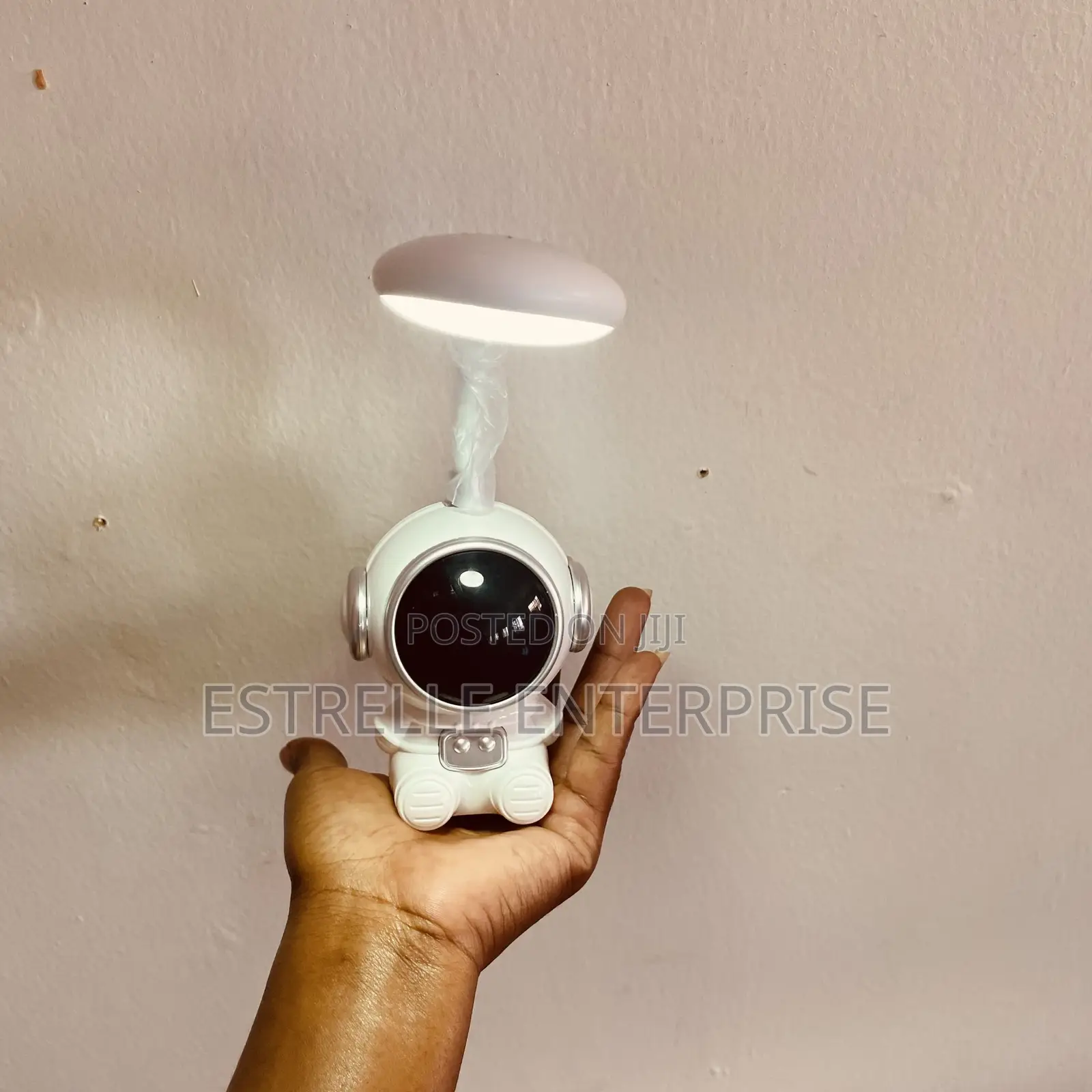 Rechargeable Astronaut Led Table Lamp