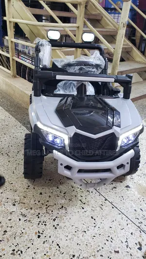 Rechargeable Motor Car-Mini in Size
