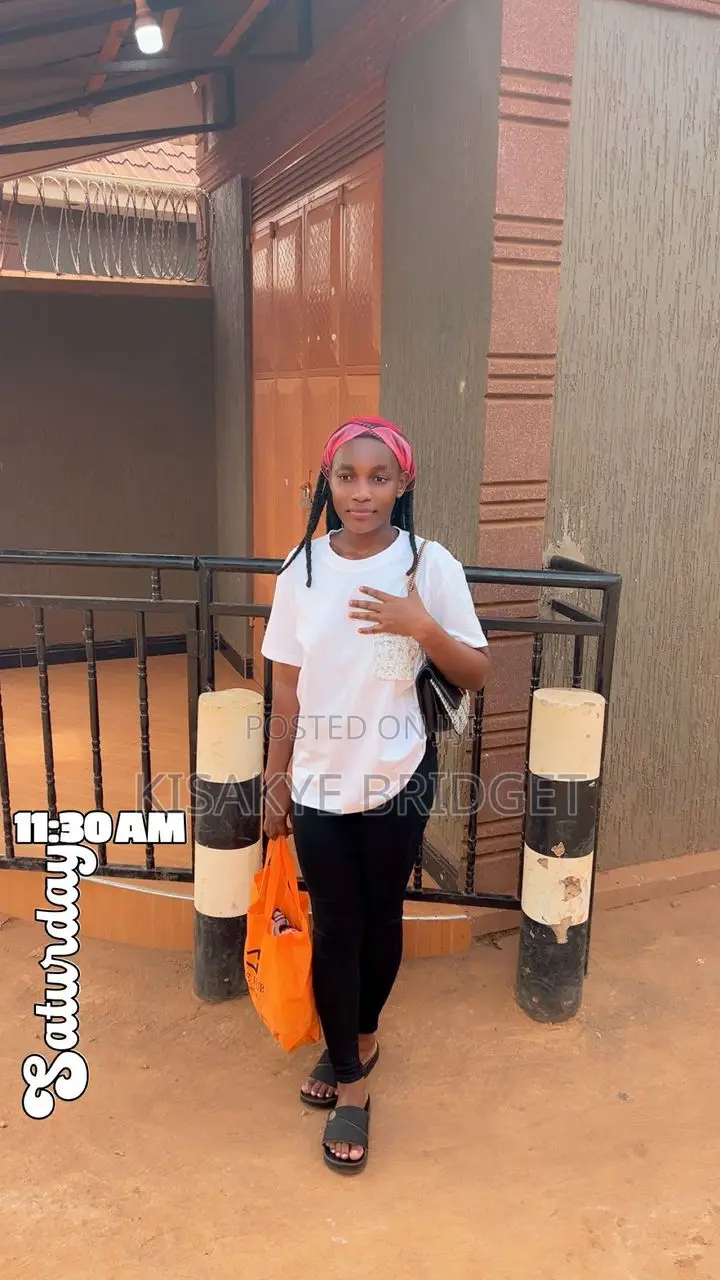 House Maid Available