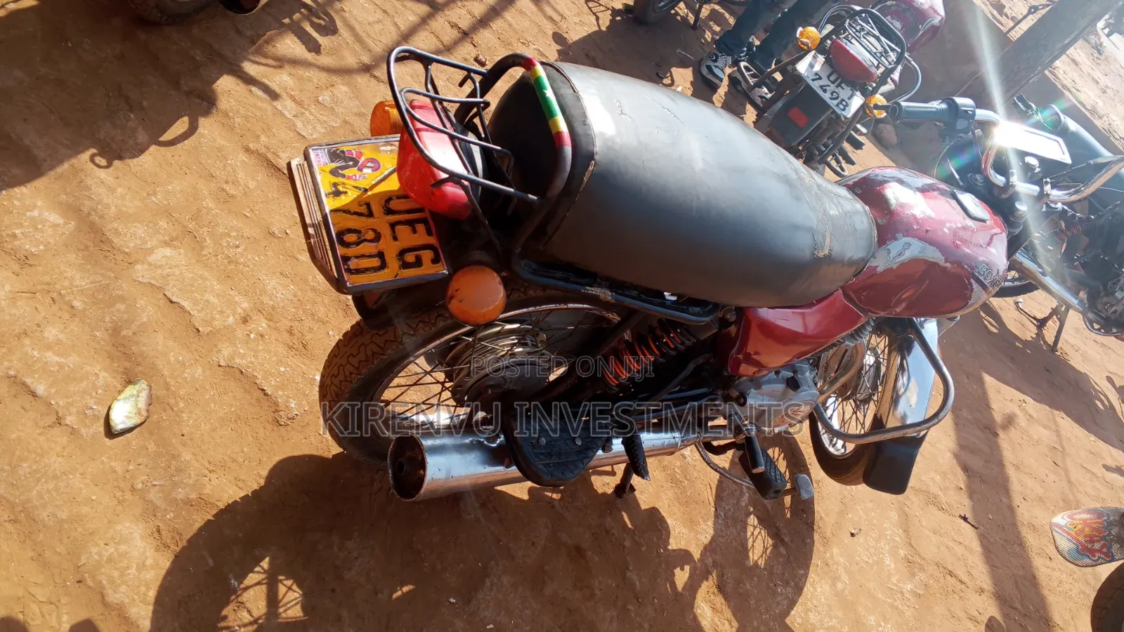 Bajaj Boxer 100 2018 Red