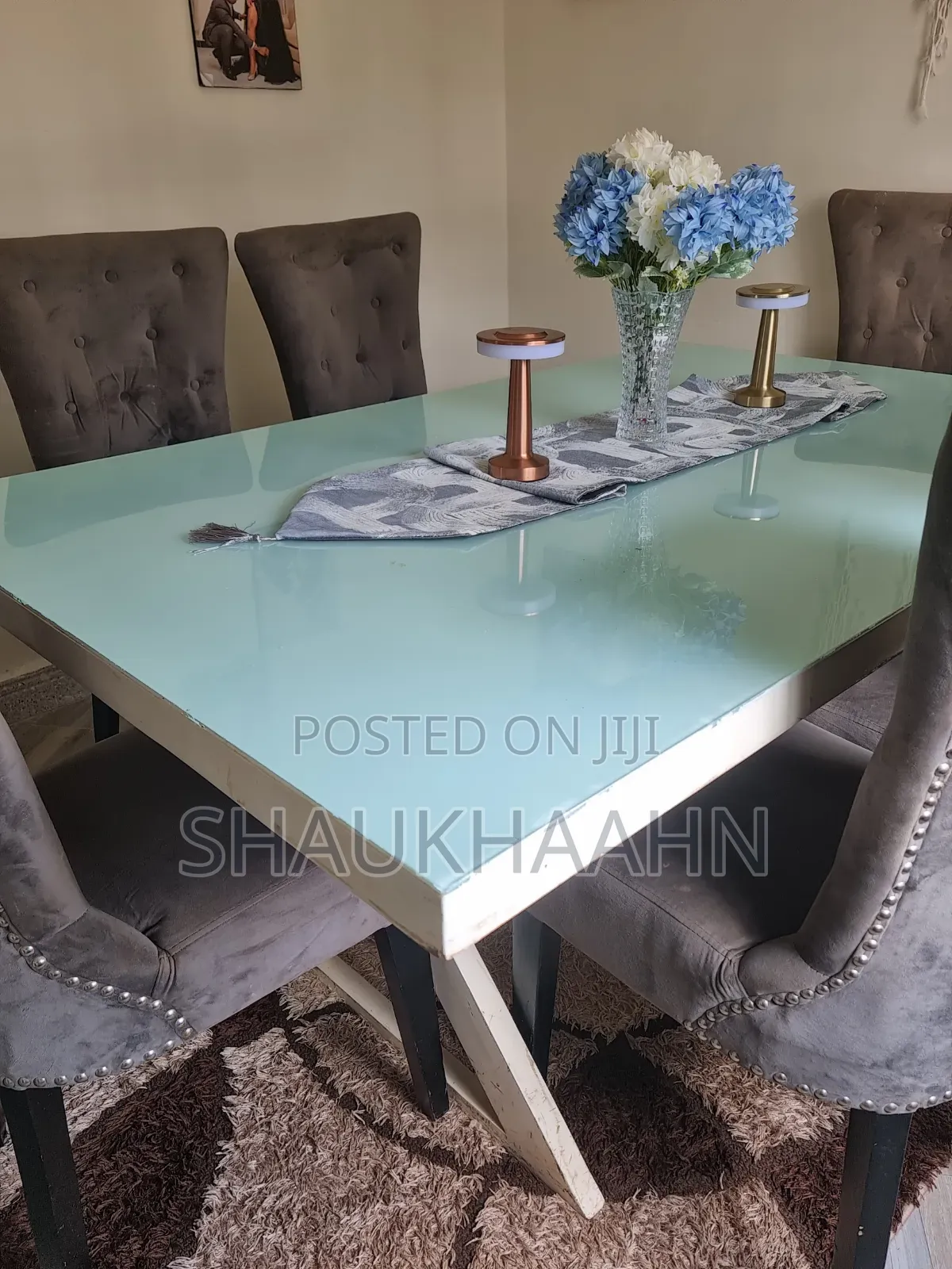 Dinning Table