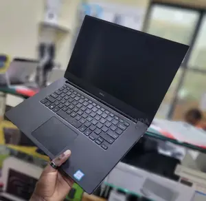 New Laptop Dell Precision 5530 16GB Intel Core i7 SSD 512GB