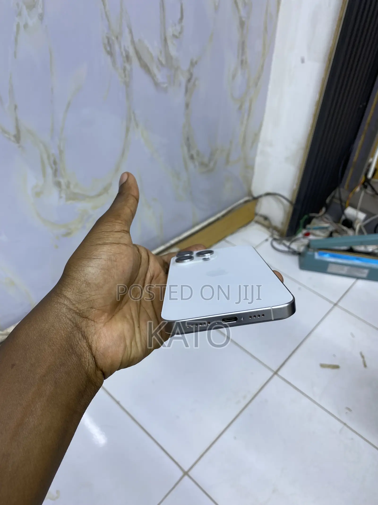 Apple iPhone 15 Pro Max 256 GB White