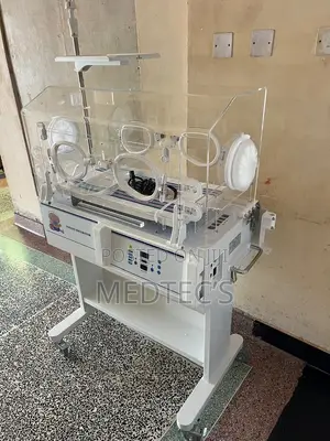 Infant Incubator