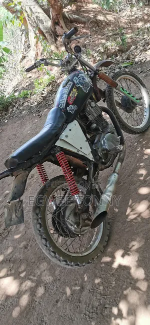 Yamaha 2004 Black