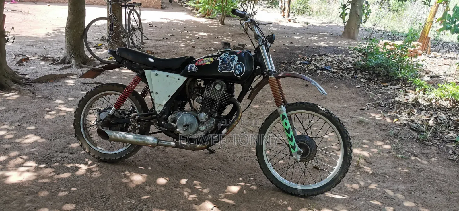 Yamaha 2004 Black