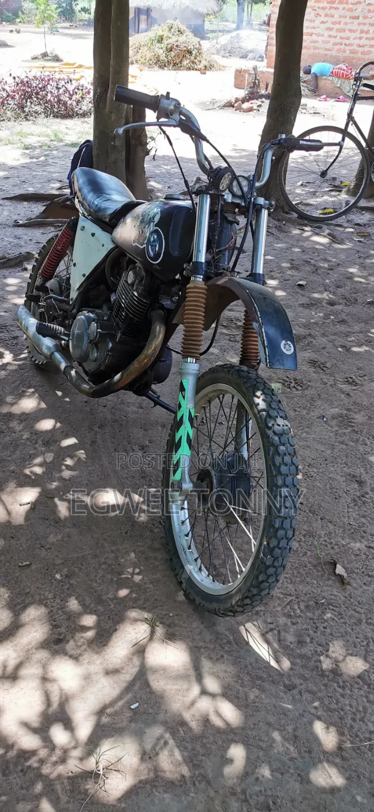 Yamaha 2004 Black