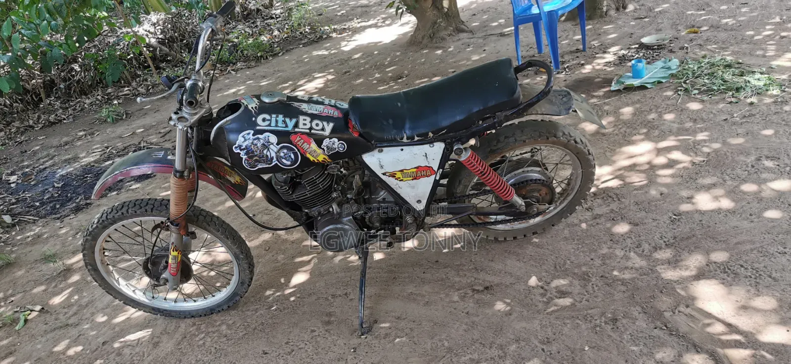 Yamaha 2004 Black