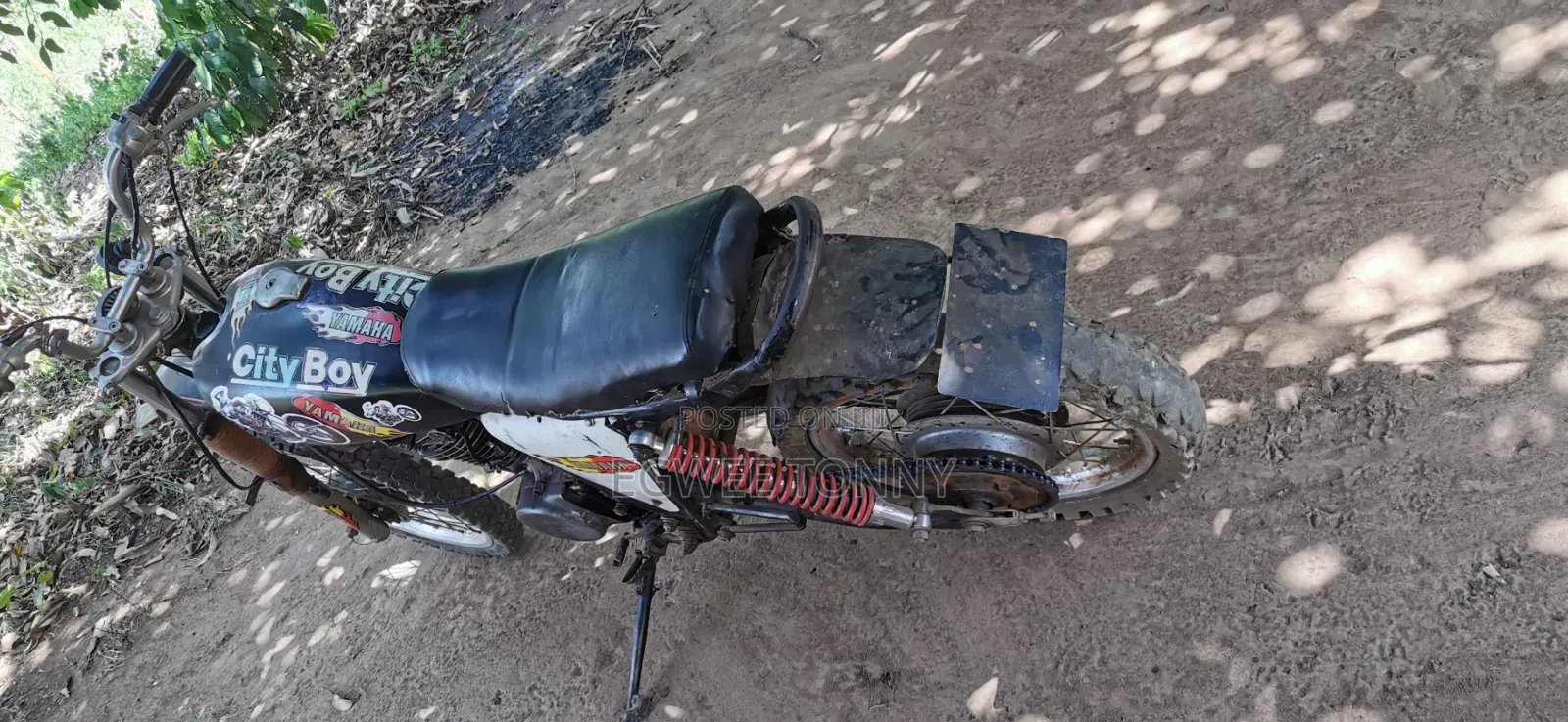 Yamaha 2004 Black