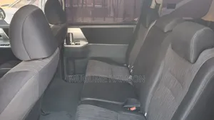 Toyota Noah 2011 White