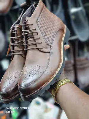 Lv Deserves Every Nice Looking Guy
