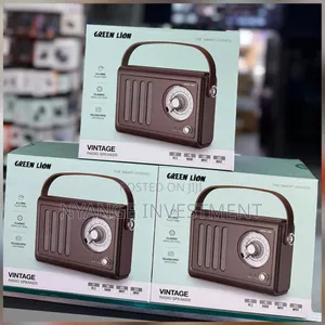 Green Lion Vintage Radio Speaker With a Classic Analog Dial.