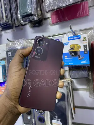 Vivo Y18 128 GB Black