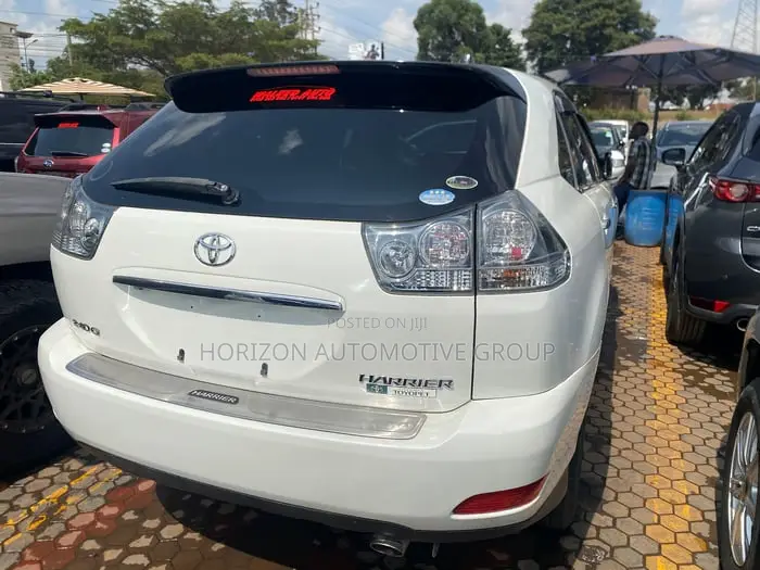Toyota Harrier 2013 White