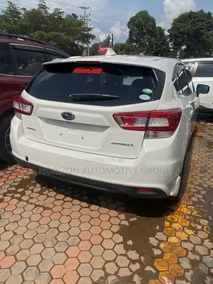 Subaru Impreza 2.0i AWD Hatchback 2017 Pearl