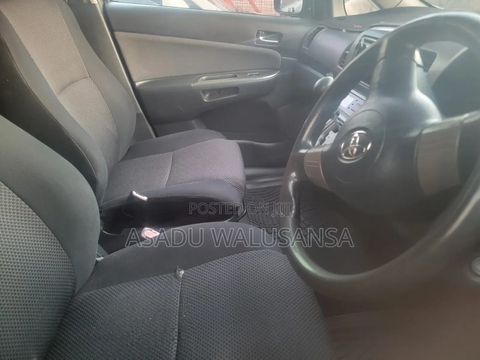 Toyota Wish 2006 Silver