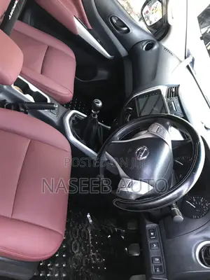 Nissan Navara 2015 White